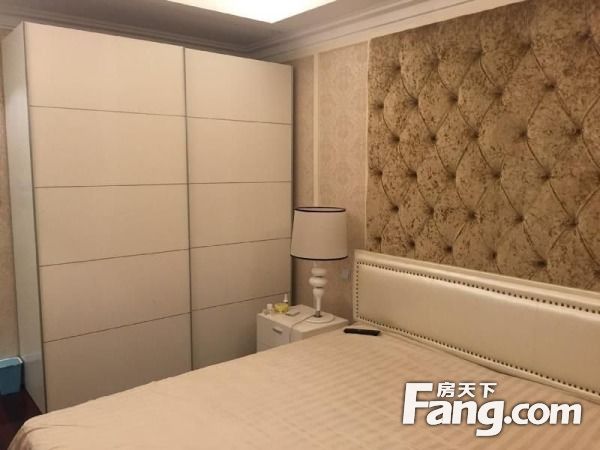 ‘开云电竞官网’宝华洲社区:2018年暑期假日学校顺利完成报名工作(图1) 开云电竞