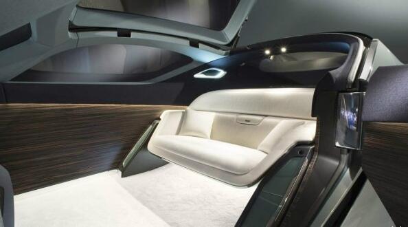 重庆江北消防进校园开讲座 学生感受奇妙装备‘开云电竞’(图1) 开云电竞官方网站