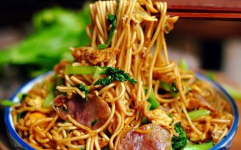 【开云电竞官网】酒店灭火器无压力 阿勒泰消防责令整改(图2) 开云电竞